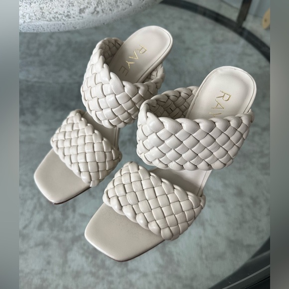 Reign Heel - Rayne - Size 7 - Bone - Never Worn! - Picture 3 of 4